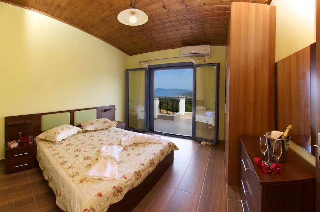 Sunrise Villa Chaliotata Номер фото